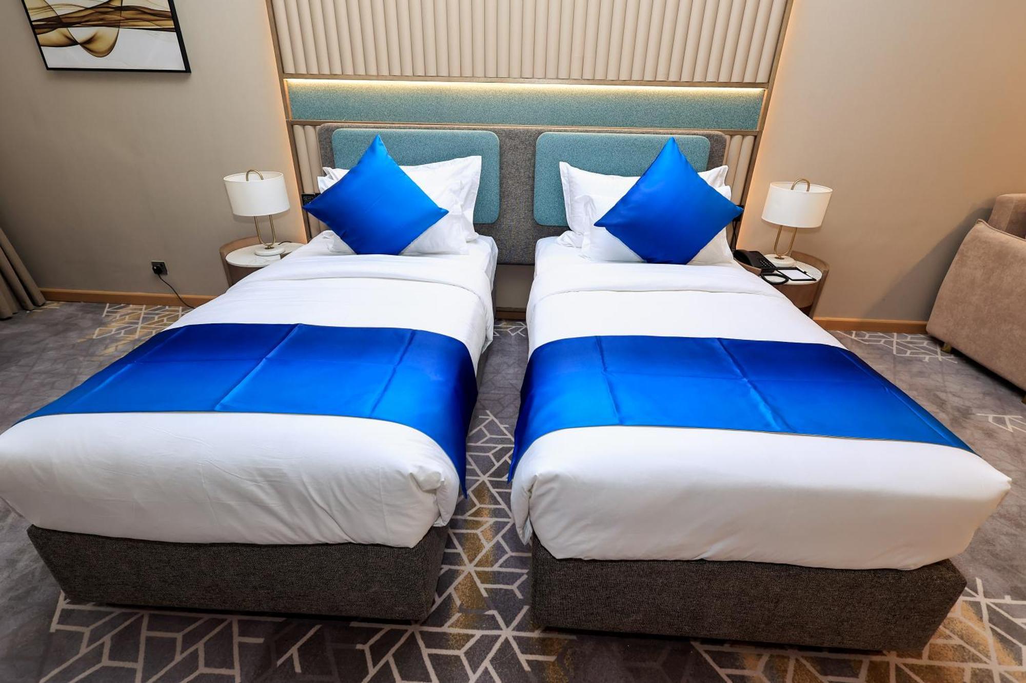 Best Western Premier M Four Hotel Dubai Exterior foto